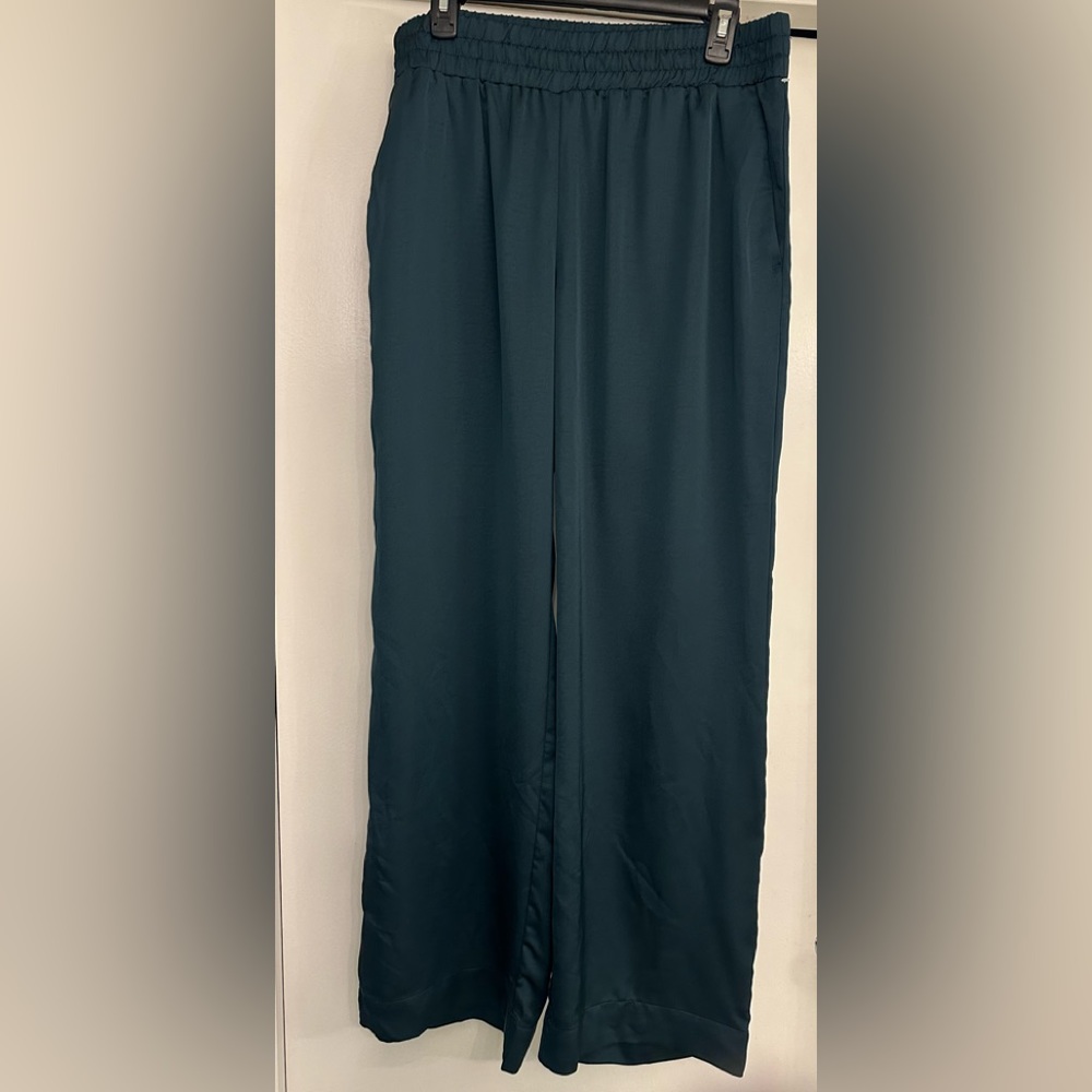 NWOT A New Day Dark Emerald Forest Green Wide Leg Silky Dress Pants